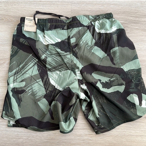 Mens Nike Dri-FIT ChallengerMen's 7 “Unlined Versatile Shorts large - Picture 2 of 7